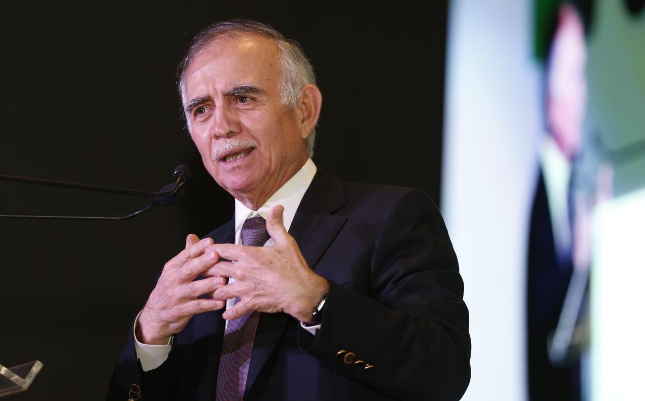 México crecerá arriba del 3% con acuerdo de infraestructura: Romo ...