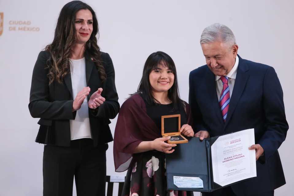 Alexa Moreno recibió el Premio Nacional de Deportes 2019 (Jesús Quintanar)