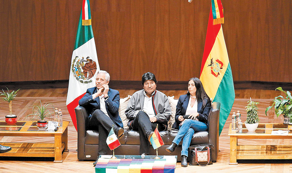 El ex presidente dictó una conferencia magistral en el Centro Cultural Ollin Yoliztli. (Nelly Salas)