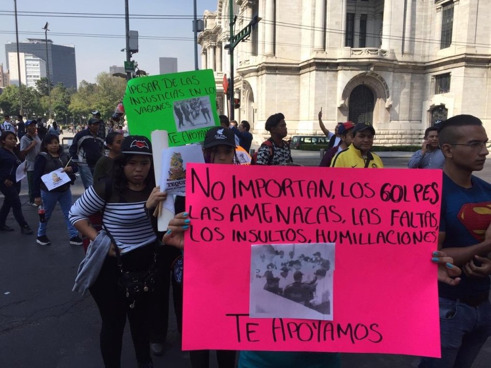 Vagoneros del Metro de CdMx marchan al Zócalo. | Jorge Becerril