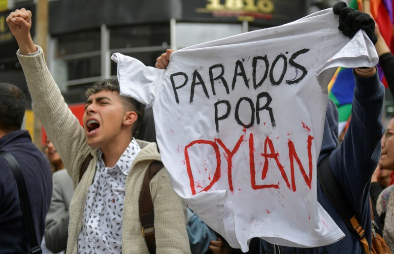 Dilan Cruz, de 18 años, murió por el disparo de una escopeta calibre 12. (AFP)