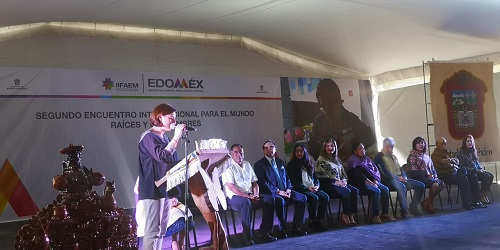 Durante la apertura de la jornada. (Alondra Ávila)
