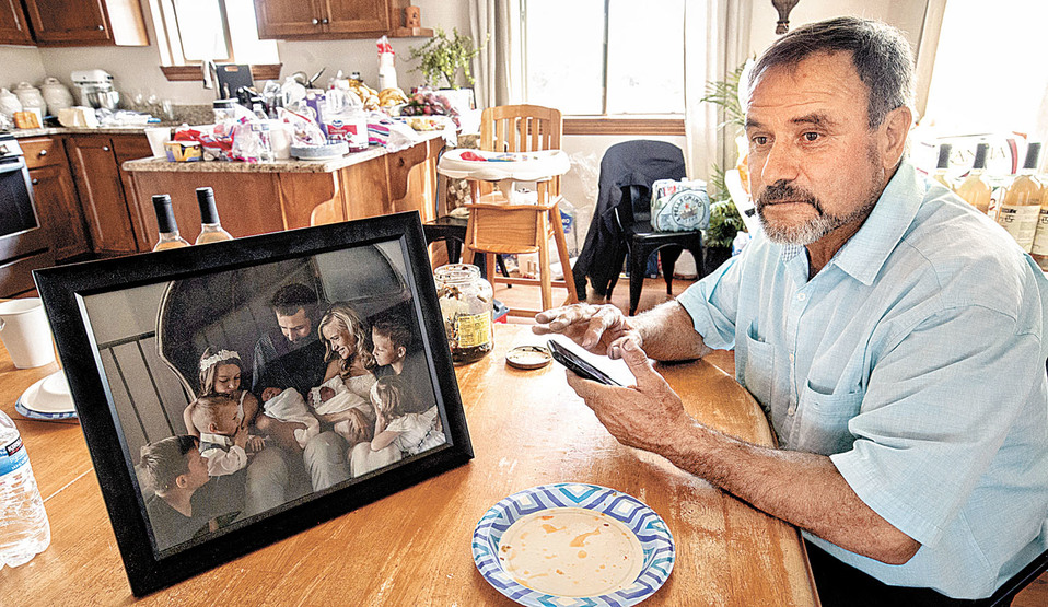 La familia llamó a marchar en solidaridad con las víctimas de la delincuencia; en la foto, Adrián LeBarón. (Jesús Quintanar)