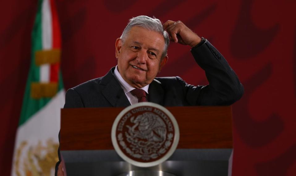 El presidente Andrés Manuel López Obrador en su conferencia matutina (Hector Téllez)