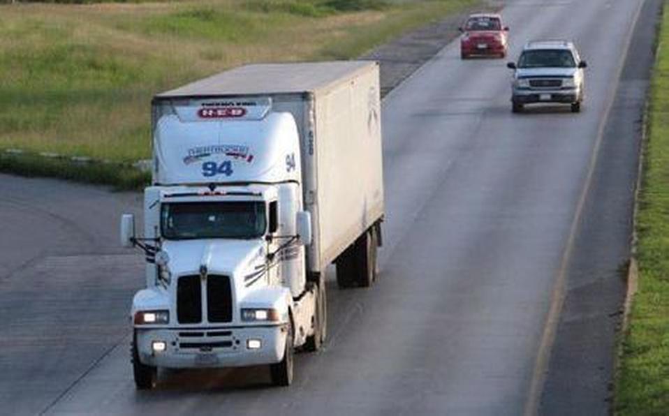 Regularización horaria a transporte de carga sí provocará aumento de precio en alimentos. (Milenio)