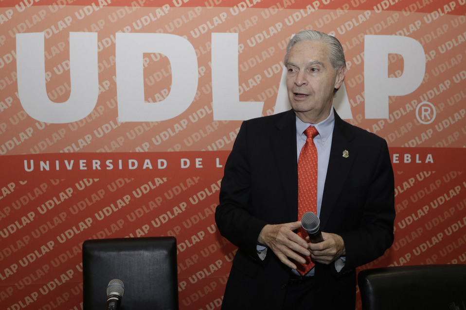 Derbez explicó que, se debe trabajar de manera conjunta con Estados Unidos para combatir, desde la parte financiera, hasta los flujos de dinero de los