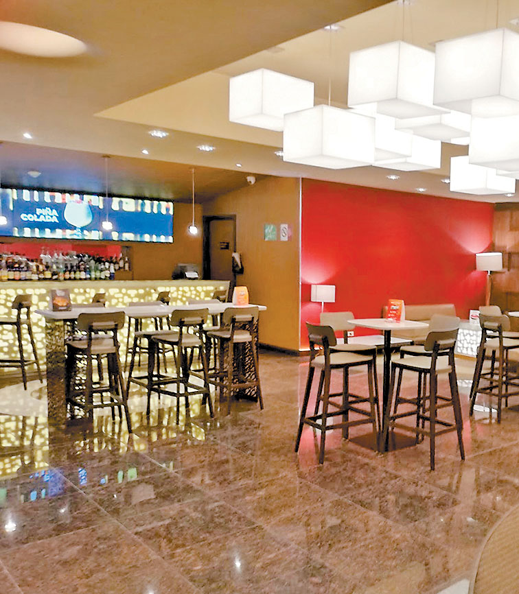 Las actuales instalaciones cuentan con restaurante. (Especial)