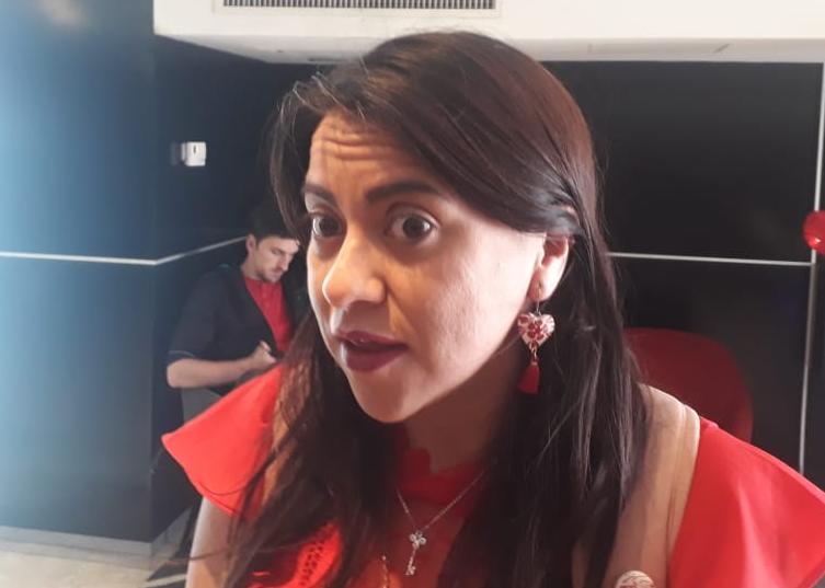La Ley Olimpia, que tipifica y castiga la violencia digital contra mujeres, con penas de cuatro a seis años de prisión y multas de 42 mil 245 a 84 mil