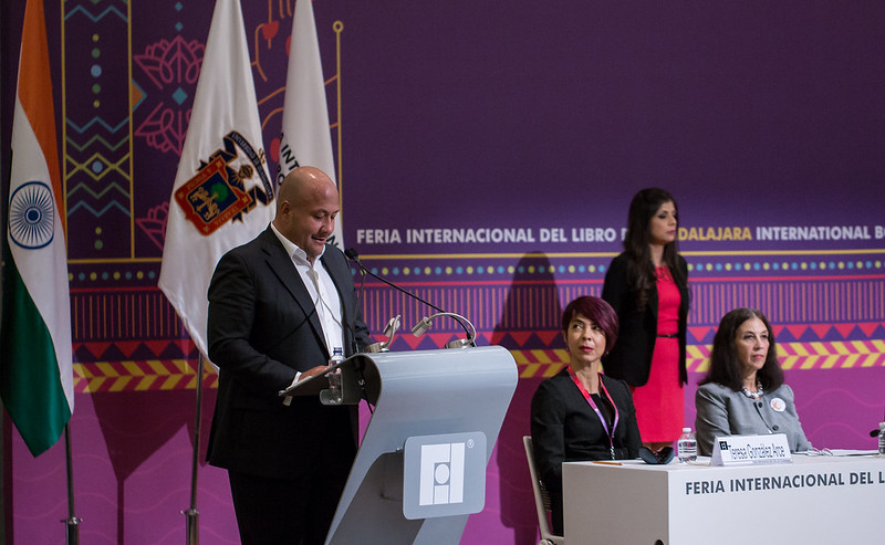 Enrique Alfaro asisitió a la inauguración de la FIL Gudalajara 2019. (FOTO: Paula Vázquez)