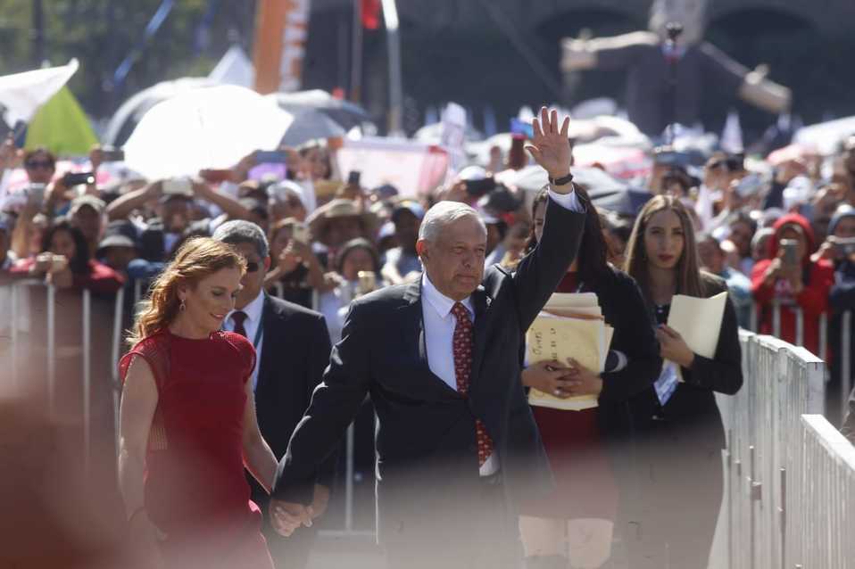 El Presidente López Obrador llegando al Zócalo. (Araceli López)