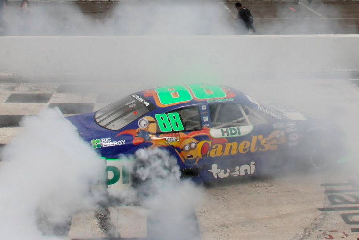 Rubén García Mateos, campeón de NASCAR México 201
