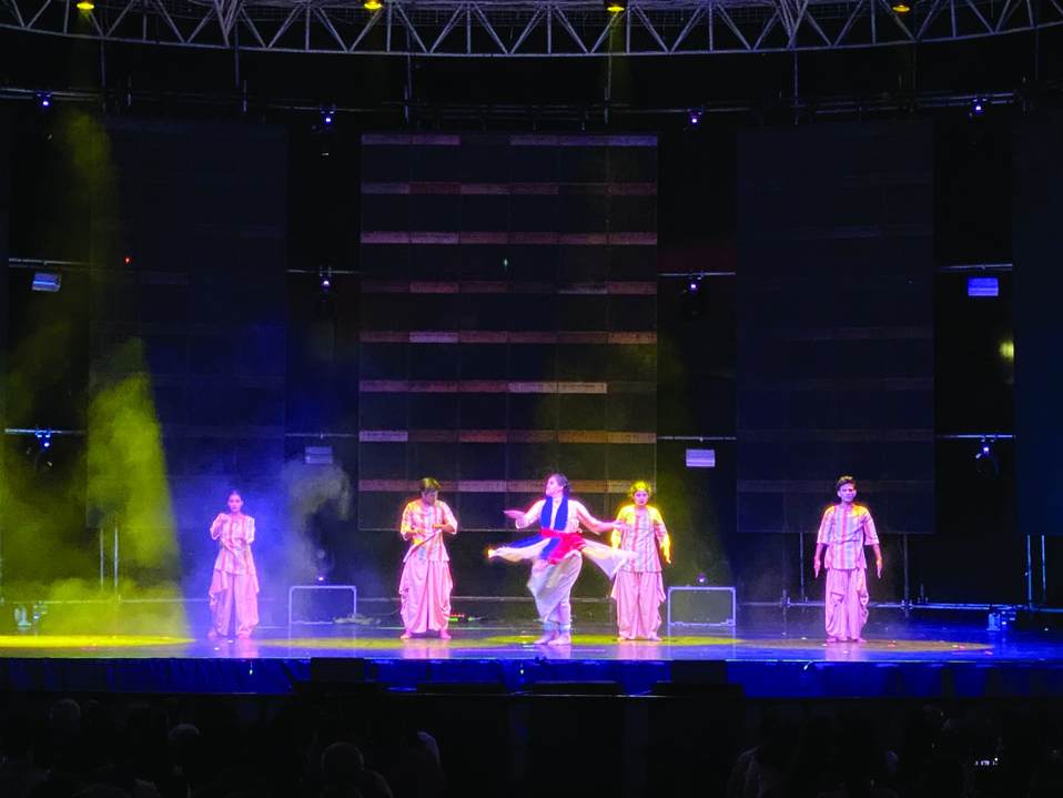 El grupo Shrinkhala, de la bailarina Tanushi Roy, presentó en el Foro FIL el espectáculo 'Unmaad'. (Foto: Verónica Maza)