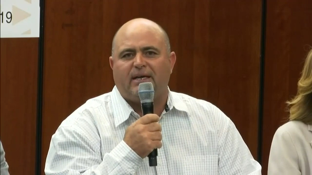 Julian LeBaron reclama a Senadores su falta de protección
