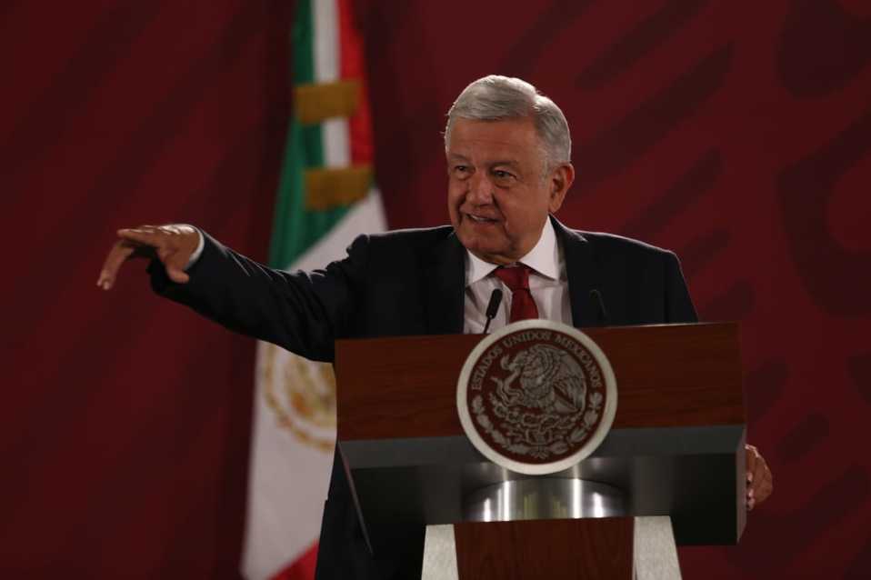 El Presidente denunció el robo a personas que reparte programas sociales. (Javier Ríos)