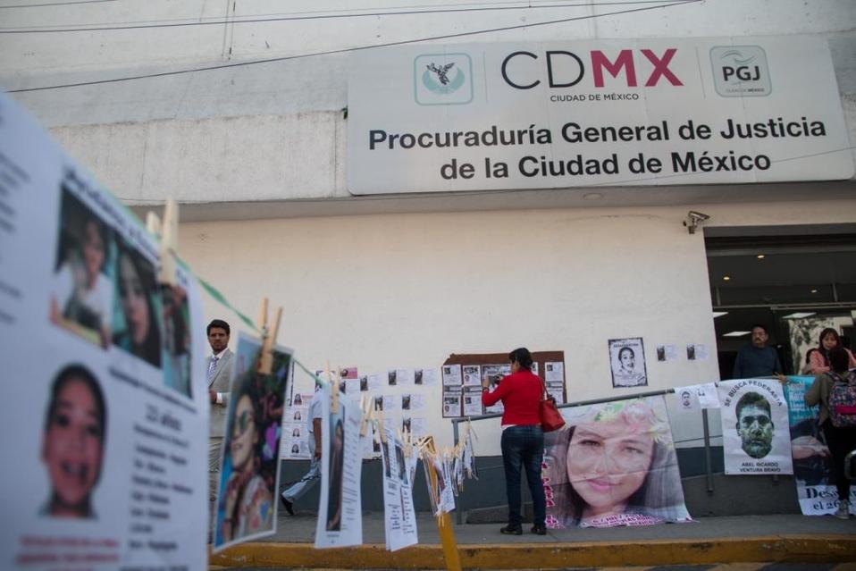 Protesta en la PGJ por desaparición de personas en CdMx. (Cuartoscuro)