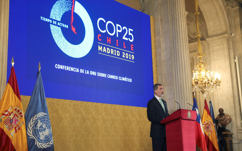 El rey de España, Felipe VI, durante el evento. (AFP)