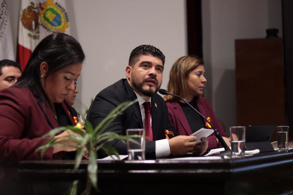 El secretario de Educación de Veracruz, Zenyazen Escobar García. (Especial)