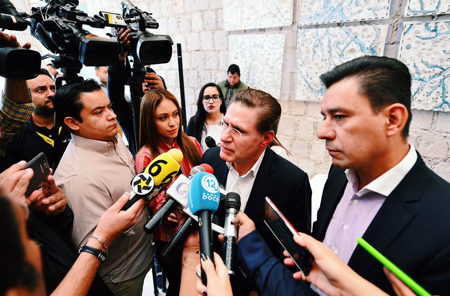 El funcionario federal comentó que buscan trabajar en el fortalecimiento de los policías municipales en todo México. (Milenio Digital)