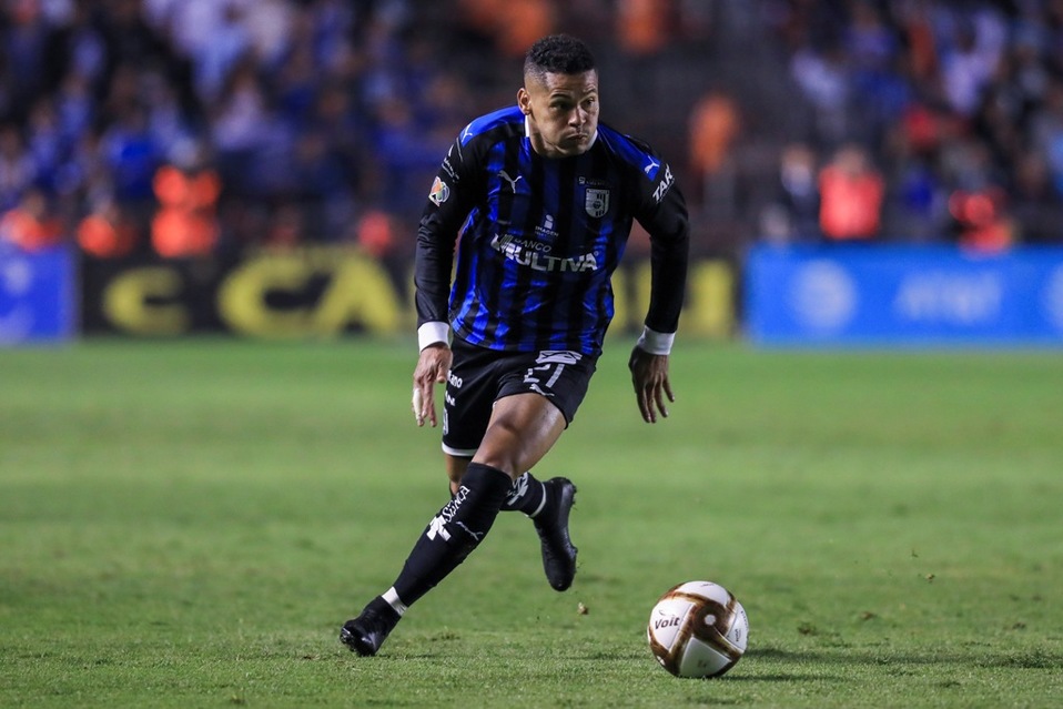 Gallos Blancos del Querétaro (Imago7)