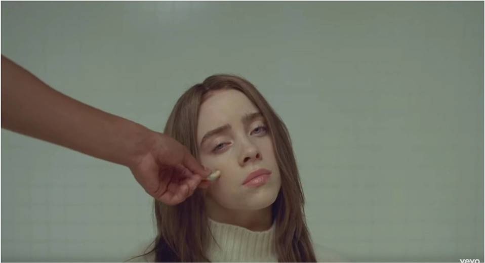 Billie Eilish dirige su nuevo video musical "xanny" (YouTube).