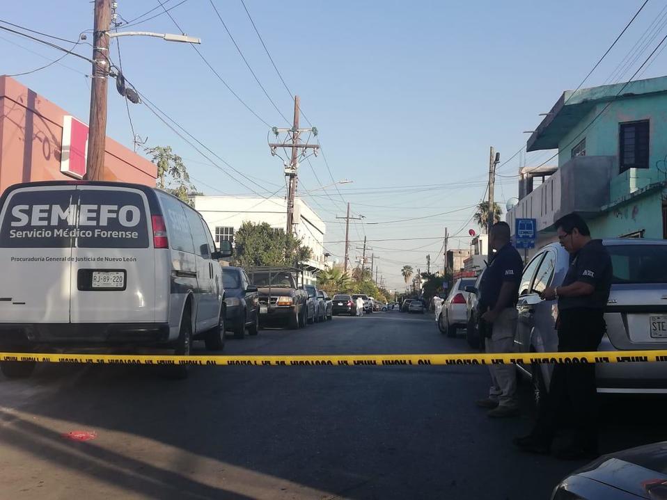 Los hechos ocurrieron  en el cruce de Antonio Belan y Cristóbal Hidalgo, en la colonia  Santo Domingo (FOTO: Lourdes Soler)