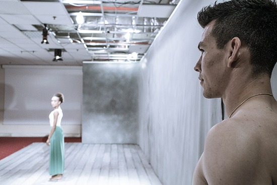Hirving Lozano posa semidesnudo en el calendario del Napoli (Napoli)