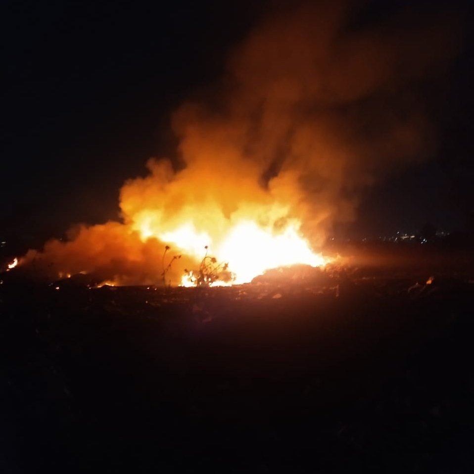 Incendio de pastizal en Iztapalapa. (Tomado de @SGIRPC_CDMX)