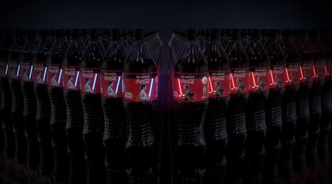 Las botellas son para celebrar el lanzamiento de Star Wars: The Rise of Skywalker. (Coca Cola)