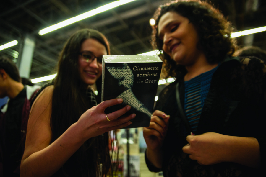'Cincuenta sombras de Grey' es una de las 'fanfics' más populares. (Foto: Paula Vázquez Córdova)
