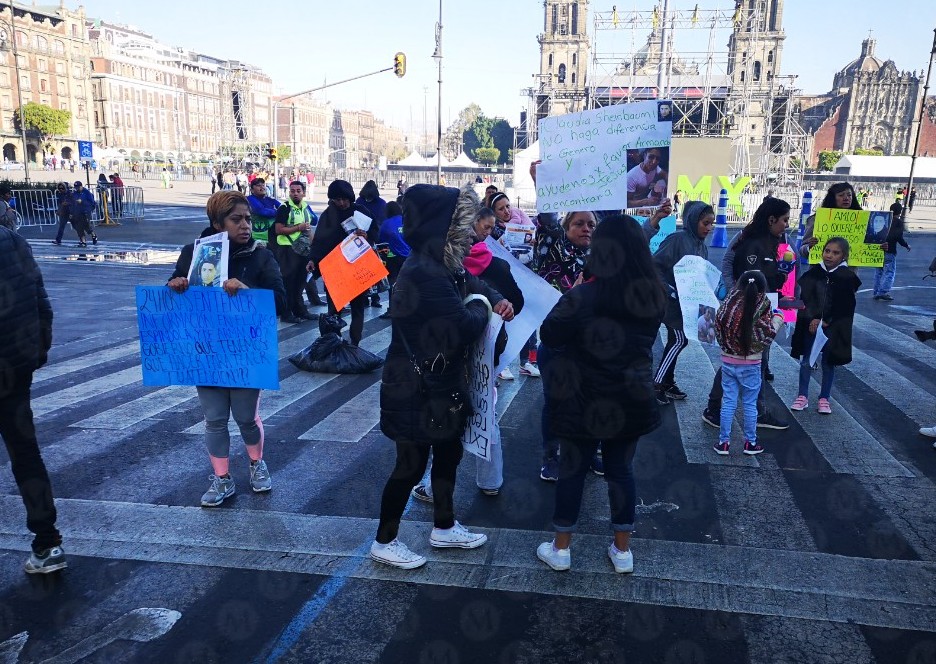 Manifestantes bloquean 20 de Noviembre por desaparición de joven en la GAM. | Jorge Becerril