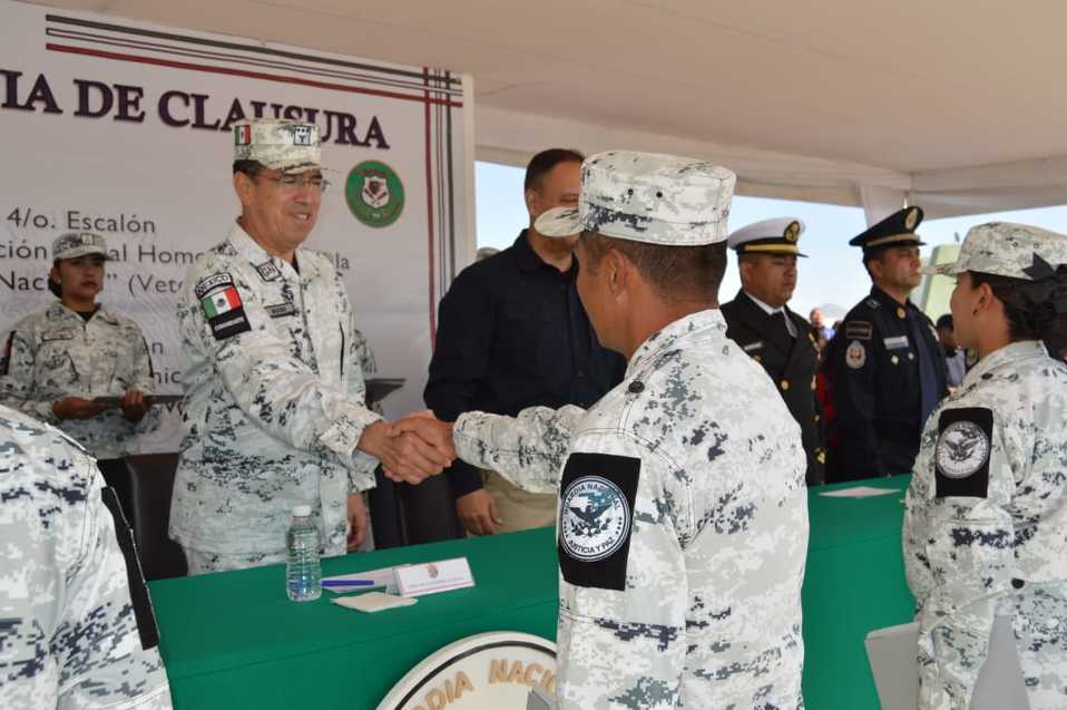 El comandante de la Guardia Nacional dijo que del personal egresado mil 428 son integrantes de nuevo ingreso. (Rubén Mosso)
