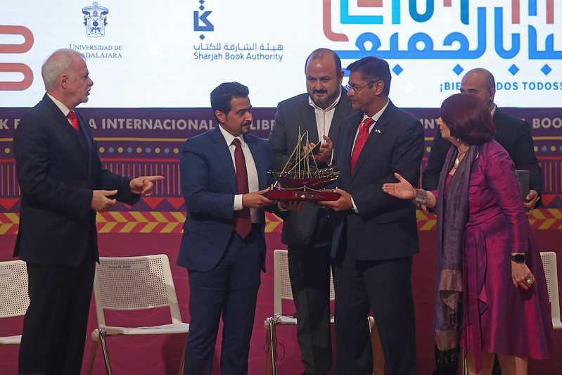 Se va India y alistan llegada de Sharjah (Fernando Carranza)