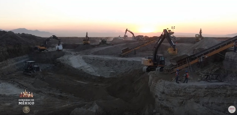 Avance de las obras del aeropuerto de Santa Lucía (Especial)