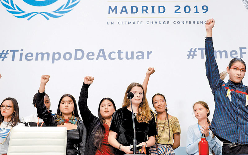 La adolescente convocó a más mujeres activistas para hablar ante la prensa. (AFP)