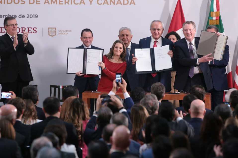 Ya con AMLO en el poder, se hacen modificaciones al T-MEC, que entra en vigor este 1 de julio. (Jesús Quintanar)