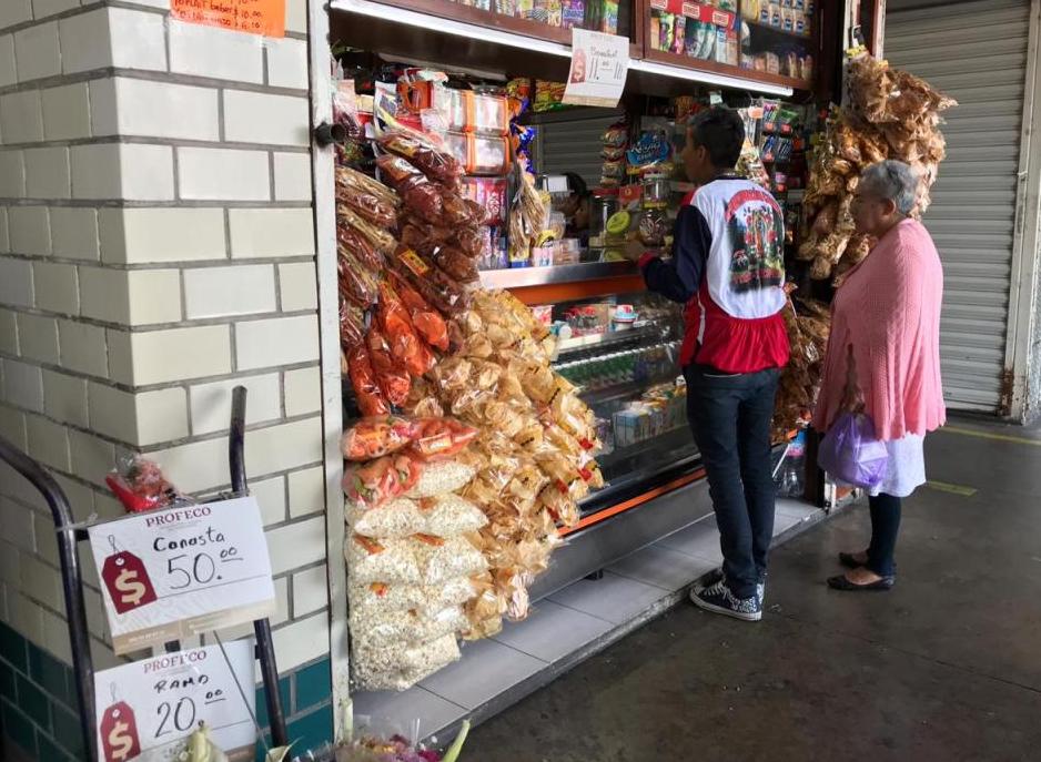 La Profeco implementó un  operativo para evitar abusos en ventas a peregrinos. | Pedro Domínguez
