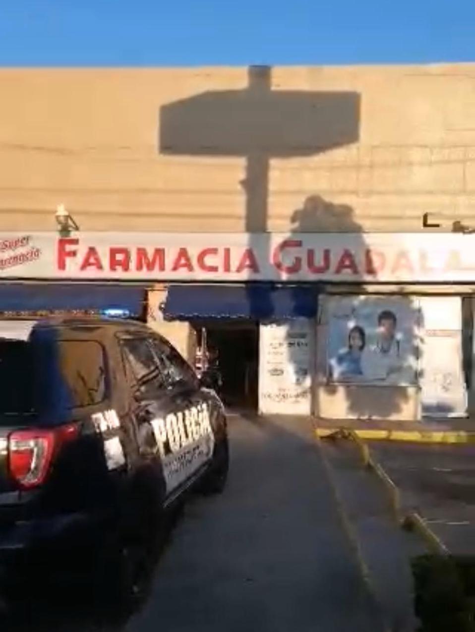Asaltan  Farmacia Guadalajara de la 20 de Noviembre (Andrés Sánchez)
