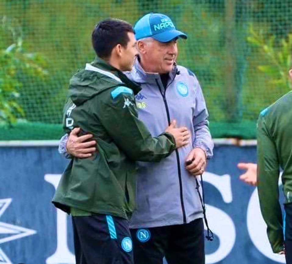 Hirving Lozano dedica emotiva despedida a Carlo Ancelotti (Twitter @HirvingLozano70)