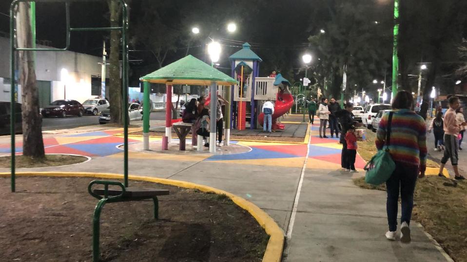 Inauguración del camino “Mujeres libres y seguras” en Iztapalapa. (Jorge Alamzán)