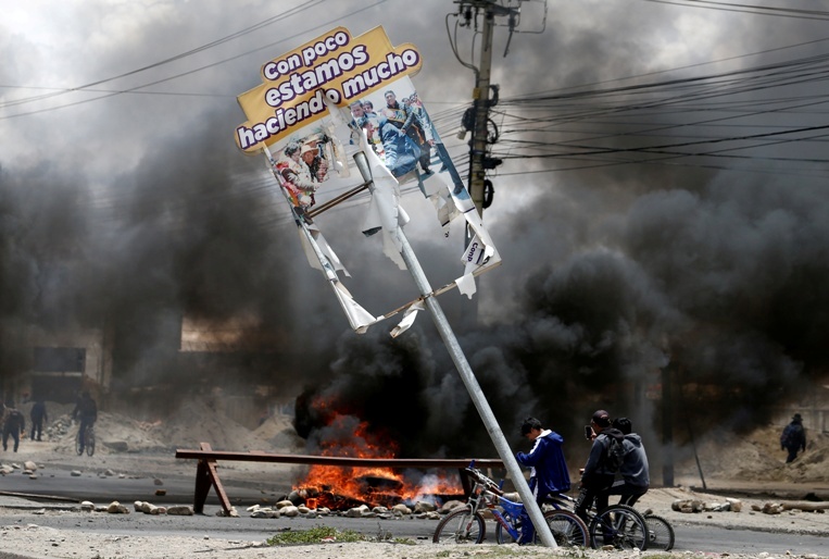 Los incidentes se iniciaron en Bolivia un día después de las elecciones generales del 20 de octubre. (Reuters)