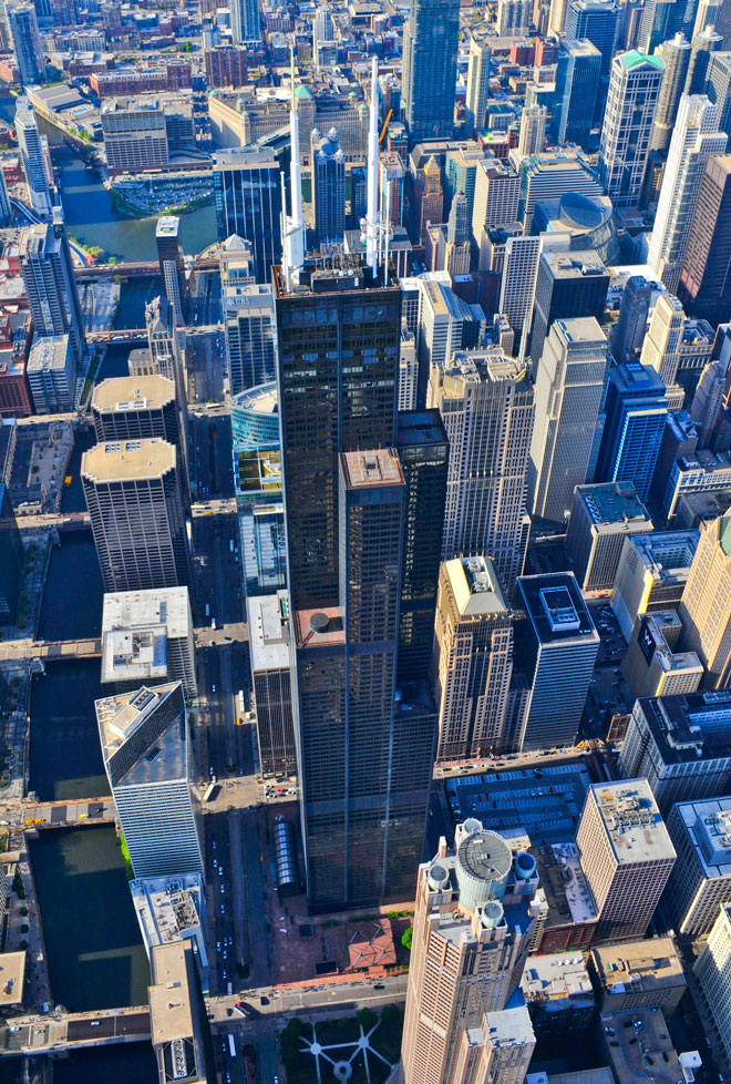 En el piso 108 de la Willis Tower se encuentra el SkyDeck donde tendrás la ciudad a tus pies (Cortesía).