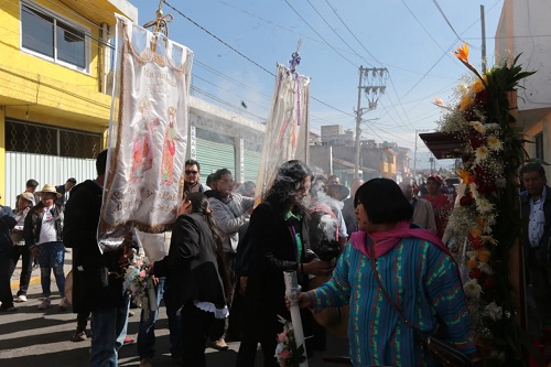 Celebración en las calles de Ocoyoacac. (Iván Carmona)