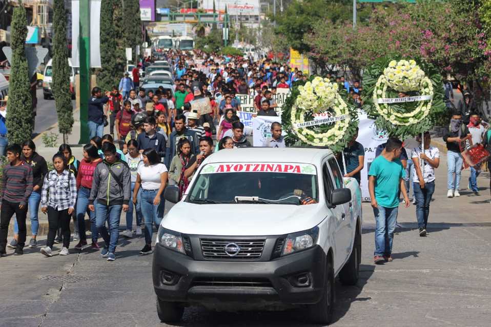 Normalistas protestan en Guerrero. (Especial)