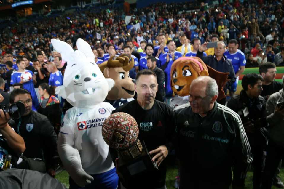 Christián Giménez hoy tuvo su despedida de las canchas (Jorge Sánchez)