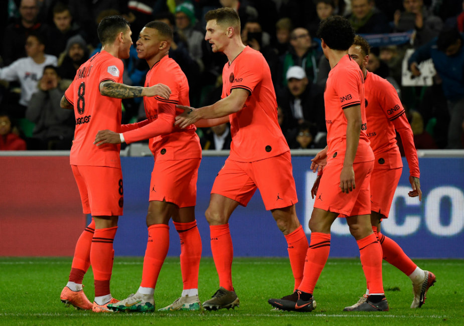 El PSG sigue como líder único en Francia (AFP)