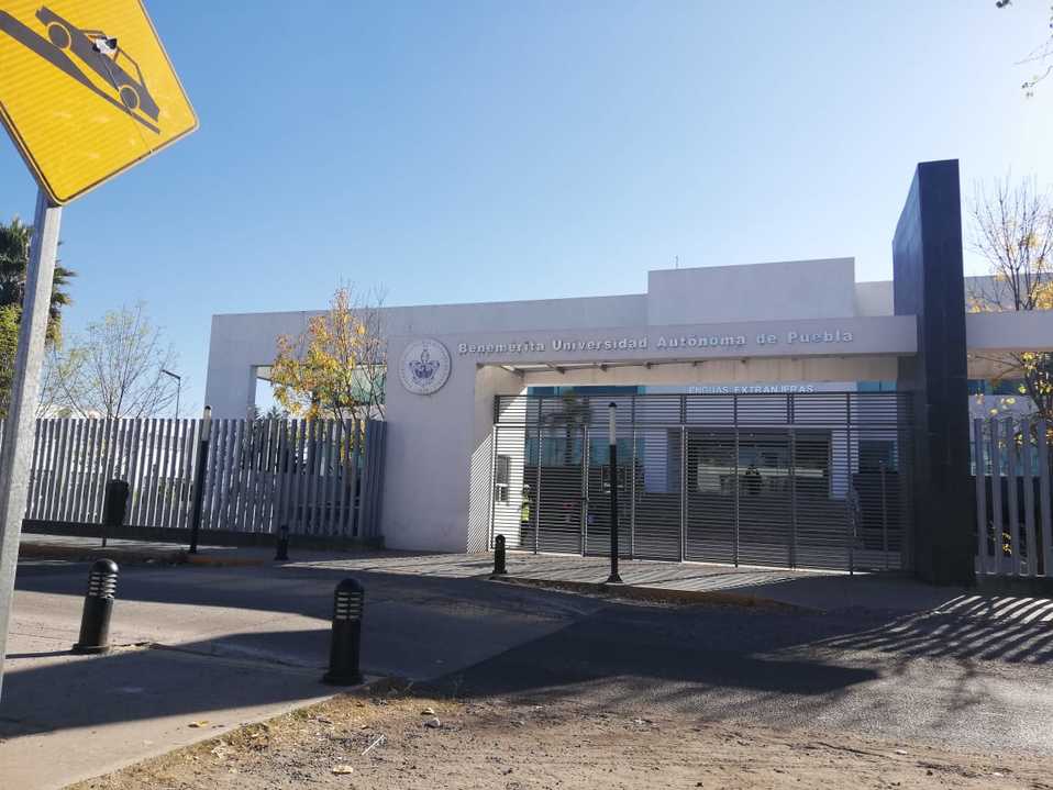 Paga BUAP 75 días de aguinaldo, prima vacacional y dos quincenas. (Jaime Zambrano)