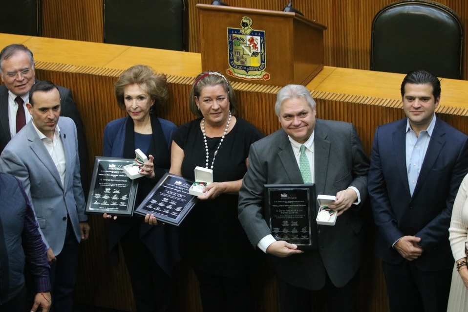 Los ciudadanos reconocidos fueron Alejandra Fernández Garza, Yolanda Santos de Hoyos y Carlos Bremer Gutiérrez.  (Foto: Leonel Rocha)