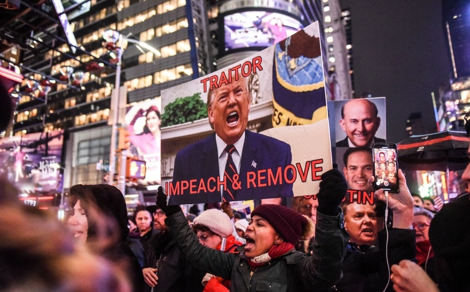 En Nueva York, miles salen a la calle a pedir juicio político a Trump ...