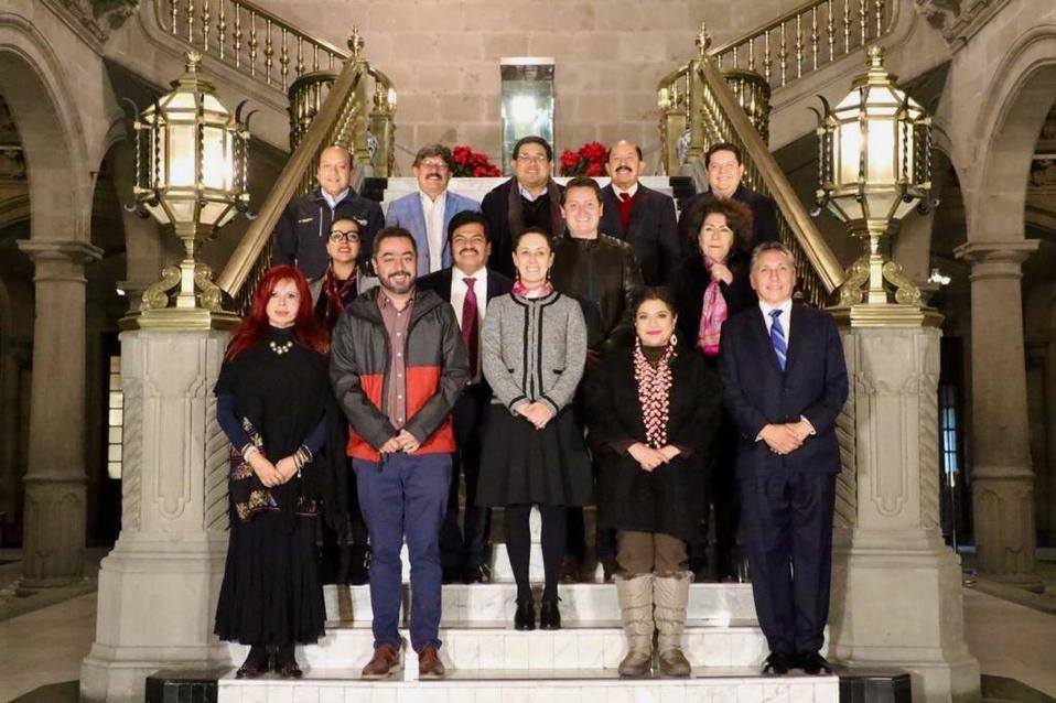 La jefa de Gobierno encabezó la última sesión del Cabildo 2019.