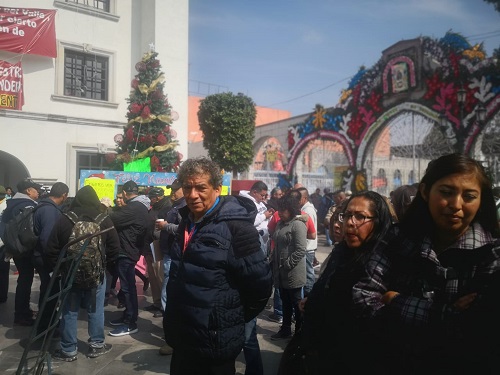 Piden hablar con la presidenta. (Zuleyma García)